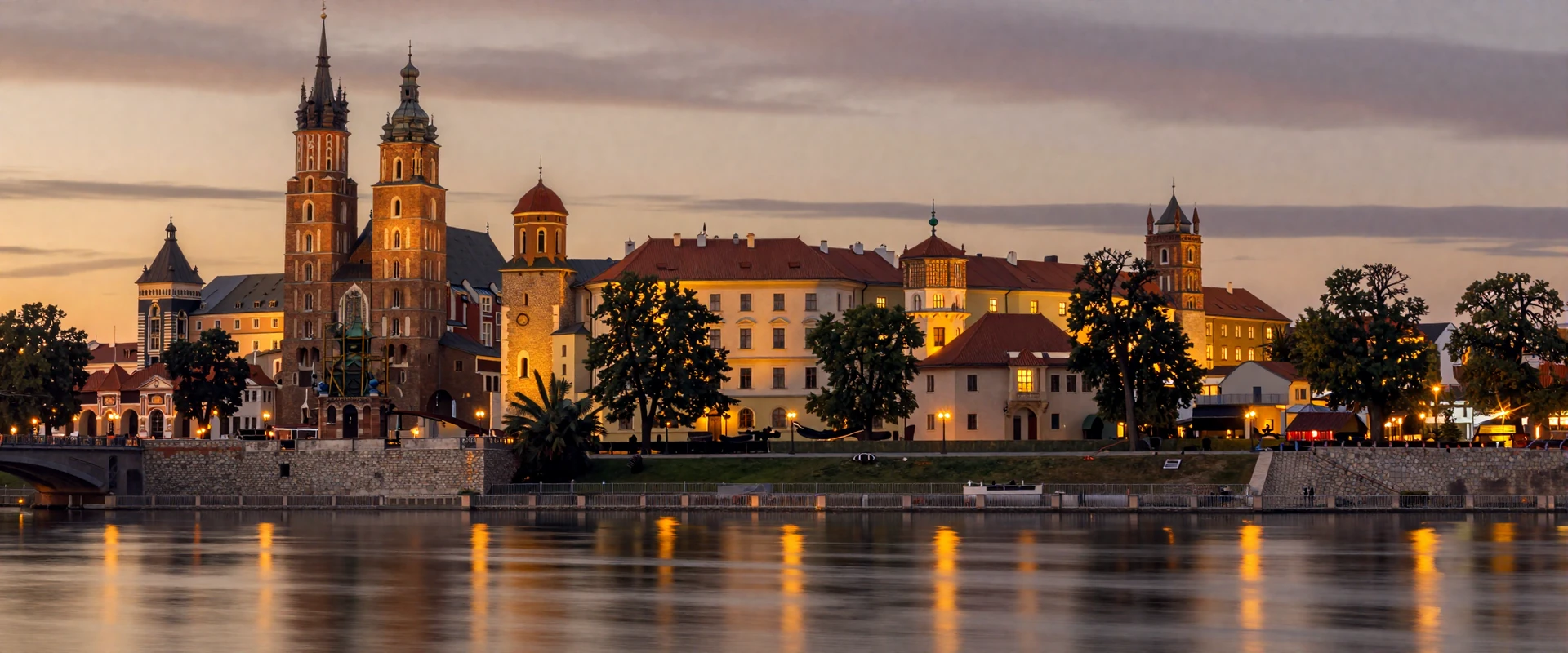 Kraków Wawel Castle at sunset - romantic backdrop for Polish women dating